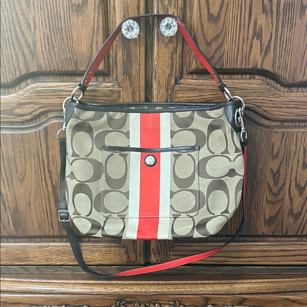 Coach signature Crossbody Bag Hampton
